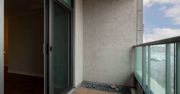 201-88 Promenade Circle, Vaughan, ON, L4J 9A4 - 28