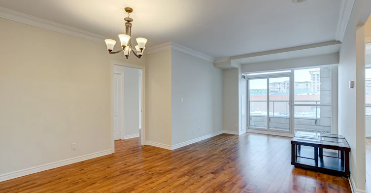 201-88 Promenade Circle, Vaughan, ON, L4J 9A4 - 10