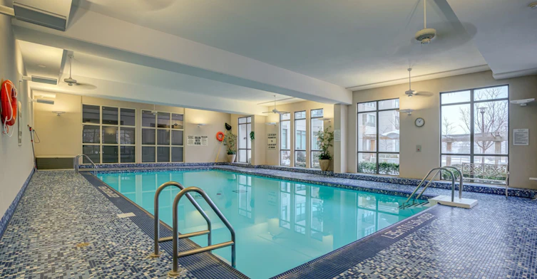 201-88 Promenade Circle, Vaughan, ON, L4J 9A4 - 32