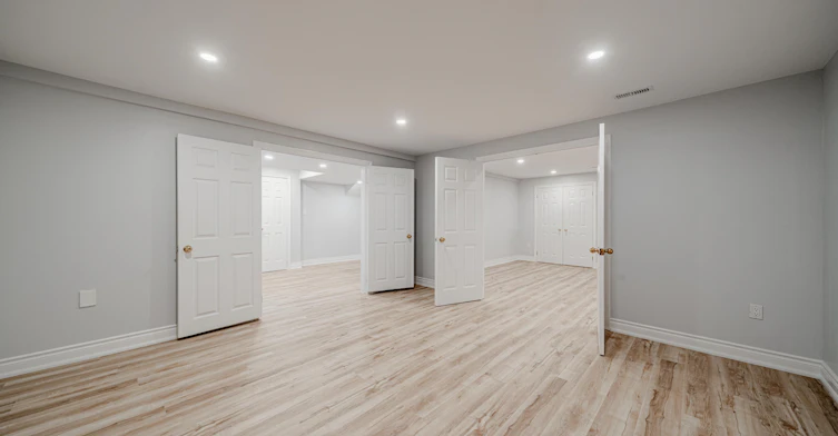 Lower-3 Glenayr Road, Richmond Hill, ON, L4B 2J5 - 24
