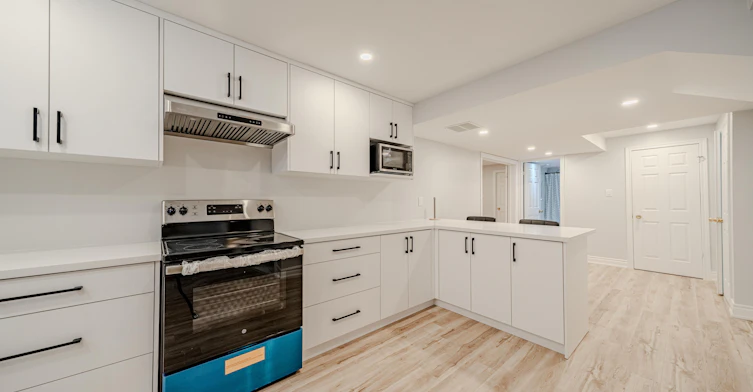 Lower-3 Glenayr Road, Richmond Hill, ON, L4B 2J5 - 10