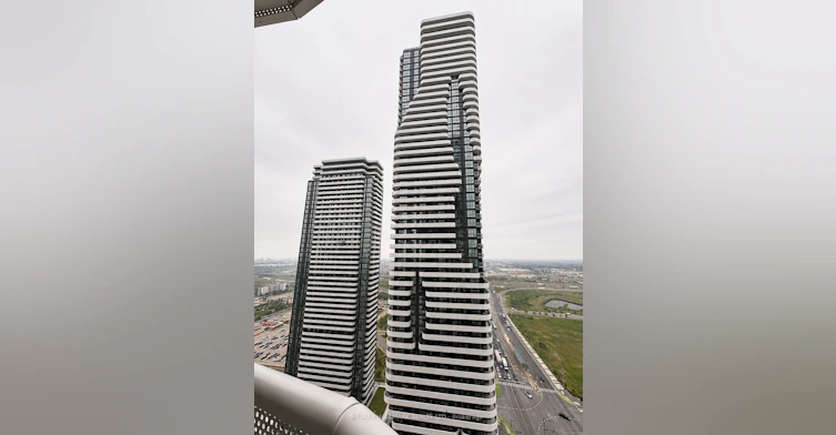 3501-8 Interchange Way, Vaughan, ON, L4K 0R2 - 22