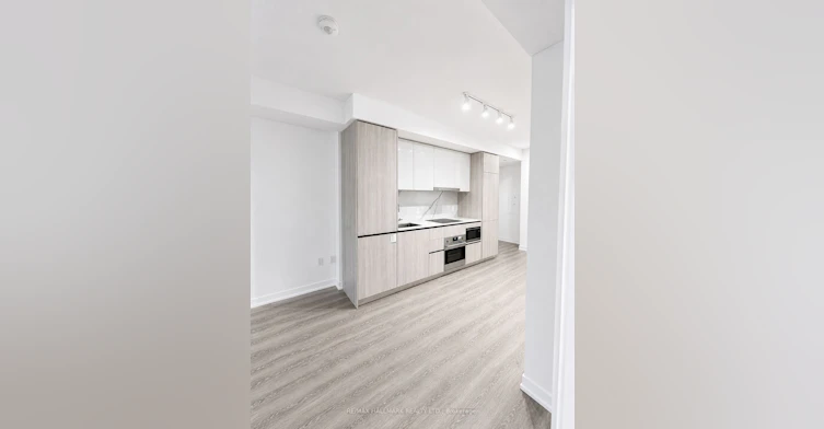 3501-8 Interchange Way, Vaughan, ON, L4K 0R2 - 9