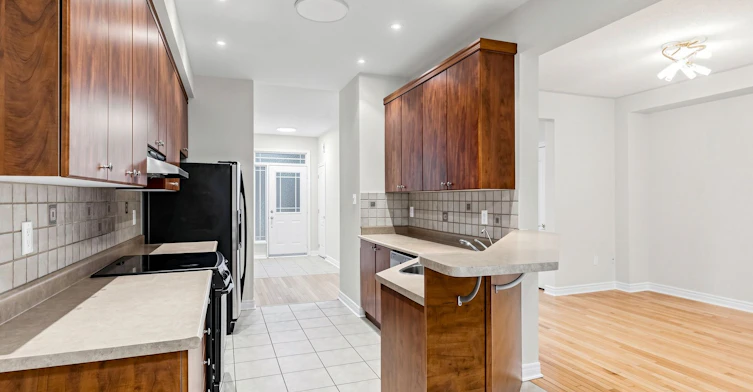 142 Mistywood Crescent W, Vaughan, ON, L4J 9K3 - 12