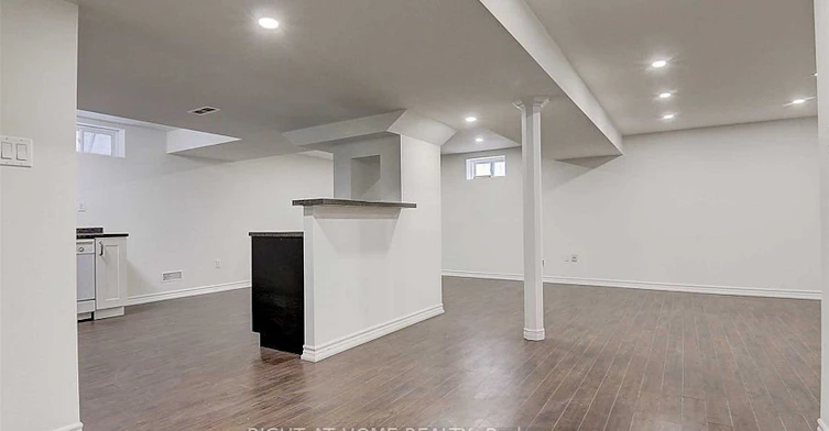 57 Bayswater Avenue, Richmond Hill, ON, L4E 4E6 - 32