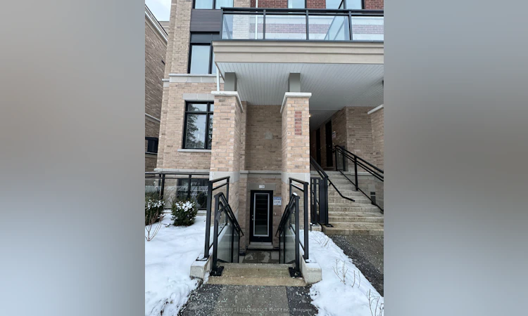 58 Elizabeth Street S