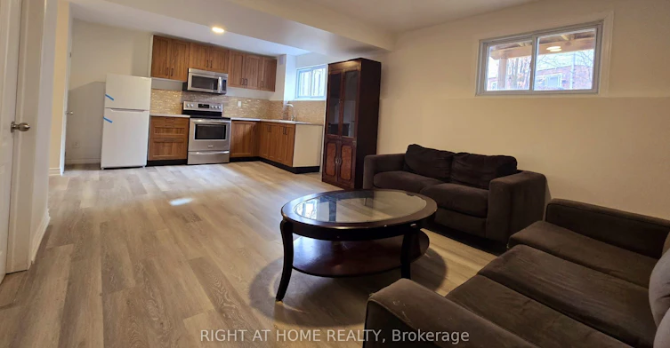 BSMT-34 Hodgins Avenue, Georgina, ON, L4P 3T3 - 2