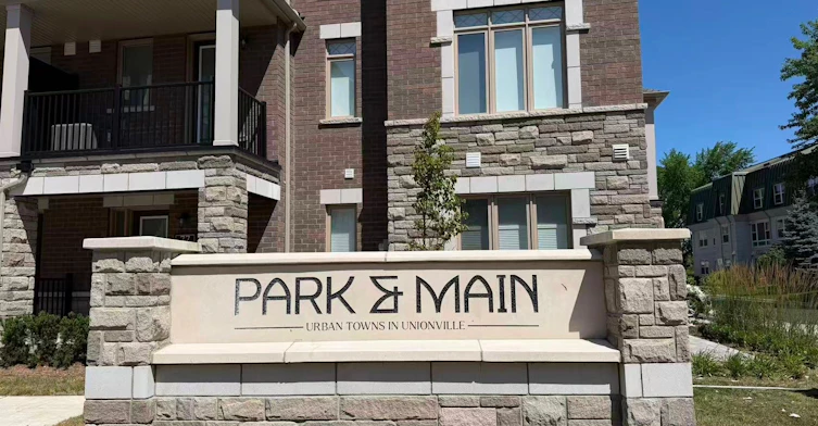 111 Anna Russell Way, Markham, ON, L3R 3X3