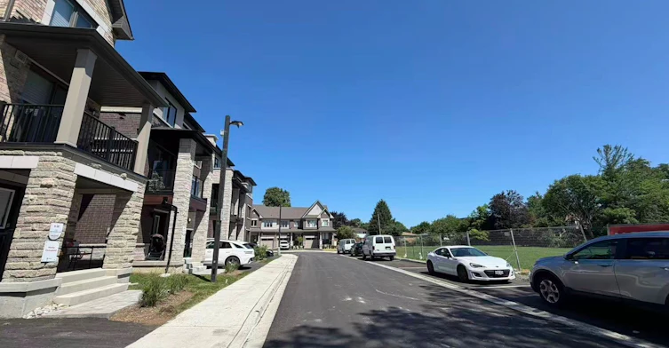 111 Anna Russell Way, Markham, ON, L3R 3X3 - 3