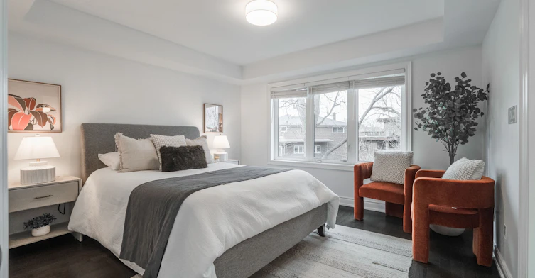 14 Queen Mary Court, Vaughan, ON, L4L 0H9 - 12