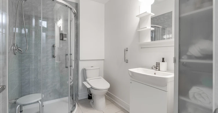 14 Queen Mary Court, Vaughan, ON, L4L 0H9 - 22