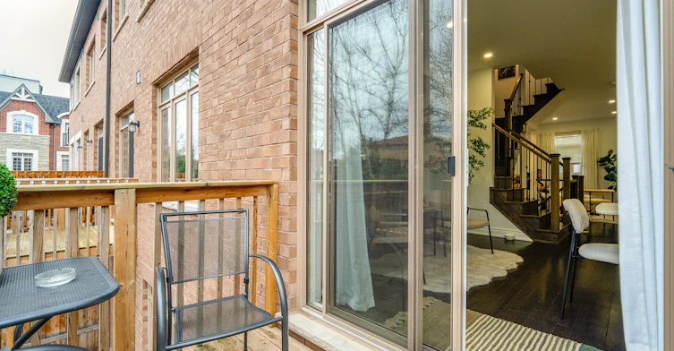 14 Queen Mary Court, Vaughan, ON, L4L 0H9 - 7