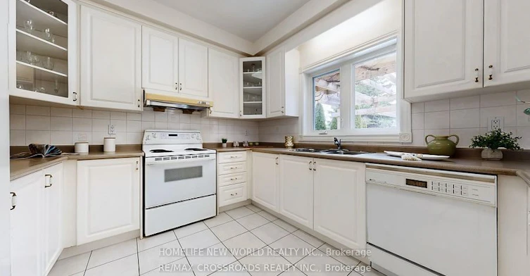73 Reansbury Crescent, Markham, ON, L6C 1Y3 - 11