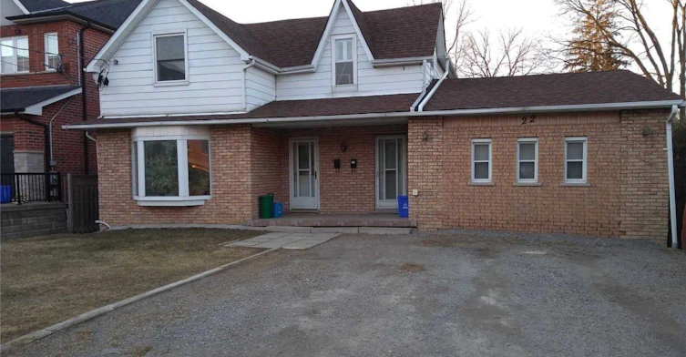 1-22 Centre Street, Aurora, ON, L4G 1J6 - 2