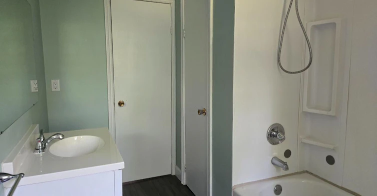 2-22 Centre Street, Aurora, ON, L4G 1J6 - 11