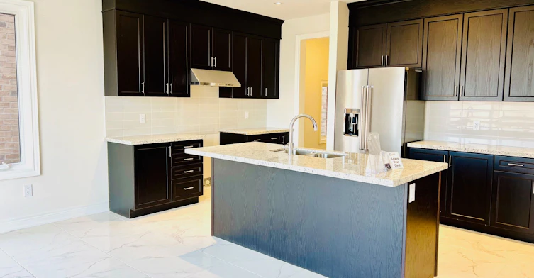 40 Faimira Avenue, Georgina, ON, L4P 0C2 - 7