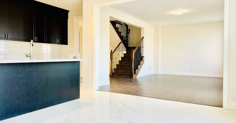 40 Faimira Avenue, Georgina, ON, L4P 0C2 - 9