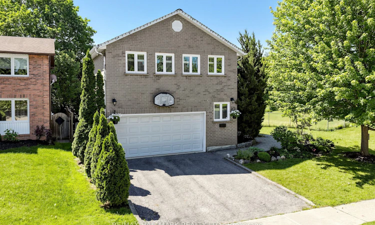 145 Old Surrey Lane