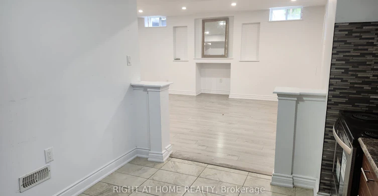 Bsmt-1 Via Avellino Road, Vaughan, ON, L4H 0Y1 - 18