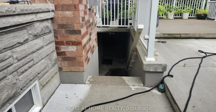 Bsmt-1 Via Avellino Road, Vaughan, ON, L4H 0Y1 - 3
