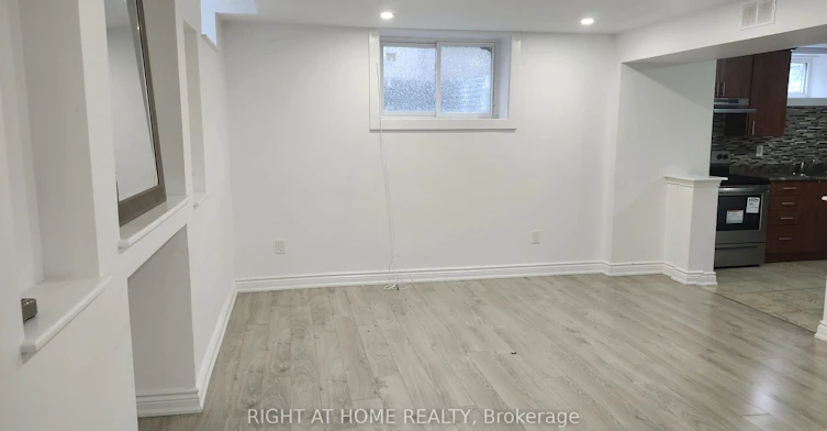 Bsmt-1 Via Avellino Road, Vaughan, ON, L4H 0Y1 - 9