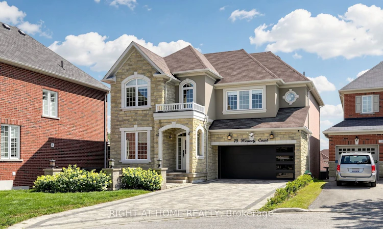 19 Heaney Court