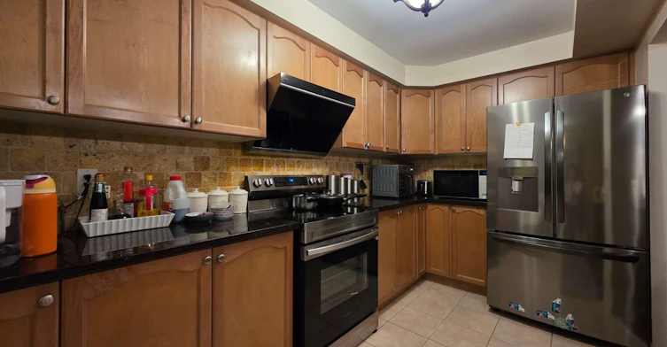 Rooms-22 Maffey Crescent, Richmond Hill, ON, L4S 0A7 - 2
