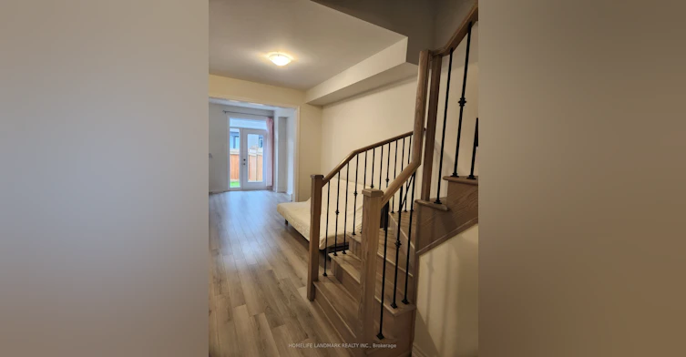 7 Viola Street, East Gwillimbury, ON, L9N 0T6 - 6