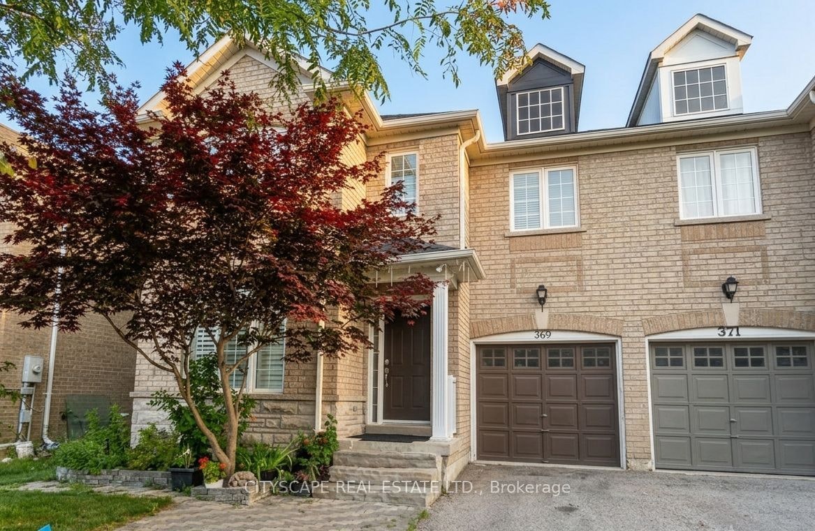 369 Kwapis Boulevard, Newmarket, ON, L3X 3H1