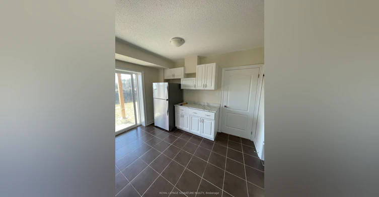 77 Ben Sinclair Avenue, East Gwillimbury, ON, L9N 0S3 - 6