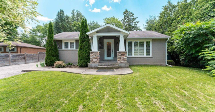 67 May Avenue, East Gwillimbury, ON, L0G 1V0