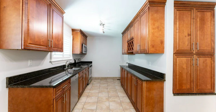67 May Avenue, East Gwillimbury, ON, L0G 1V0 - 11