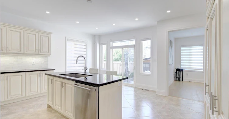 16 Muret Crescent, Vaughan, ON, L6A 4S4 - 11