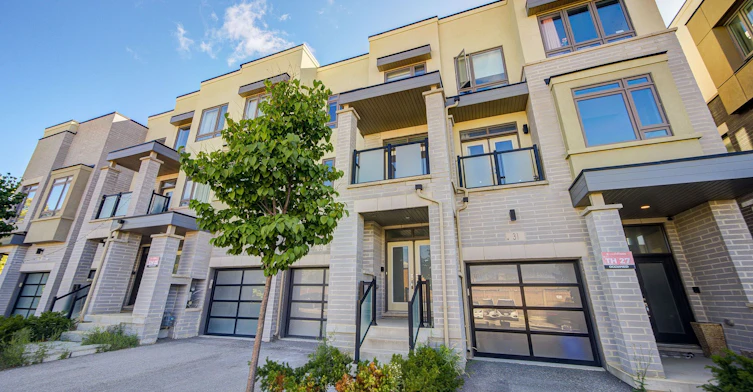 Unit 3B-33 John Stocks Way, Markham, ON, L3T 0G1