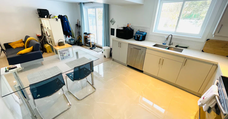 BSMT-973 Wildwood Drive, Newmarket, ON, L3Y 2B4 - 10