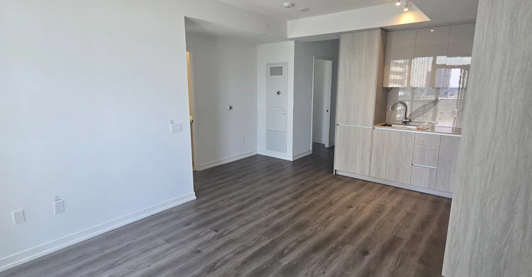 1503-28 Interchange Way, Vaughan, ON, L4K 0P8 - 7