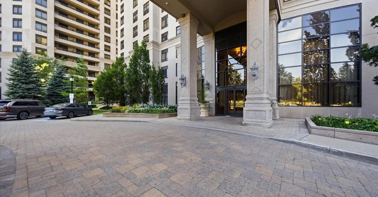 1109-9245 Jane Street, Vaughan, ON, L6A 0J9 - 3