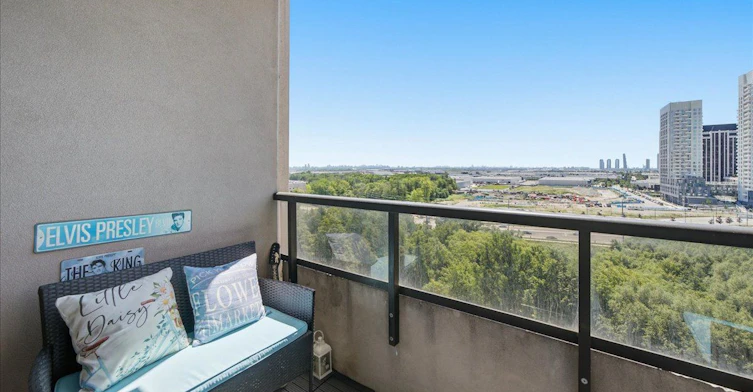 1109-9245 Jane Street, Vaughan, ON, L6A 0J9 - 23