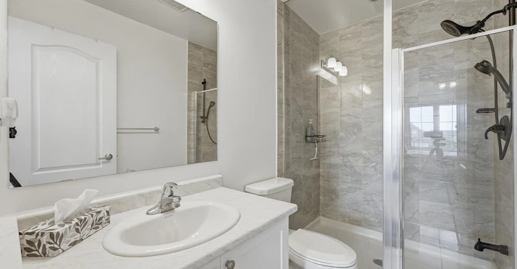 118 Alvin Pegg Drive, East Gwillimbury, ON, L9N 0R7 - 20