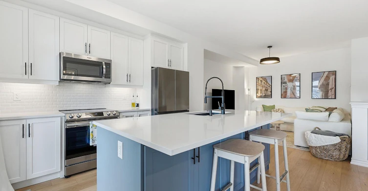 118 Alvin Pegg Drive, East Gwillimbury, ON, L9N 0R7 - 11