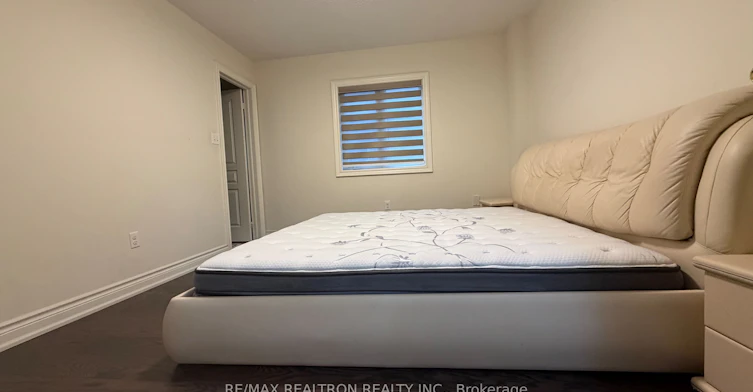 26 Hua Du Avenue, Markham, ON, L6C 0T2 - 18