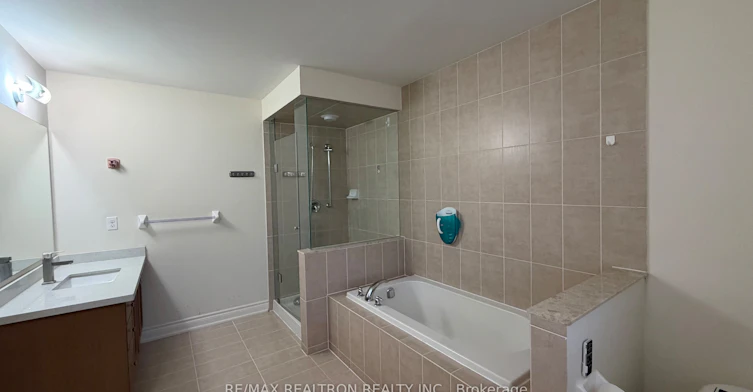 26 Hua Du Avenue, Markham, ON, L6C 0T2 - 19