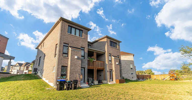 70 Westlake Crescent, Bradford West Gwillimbury, ON, L3Z 4K4 - 24