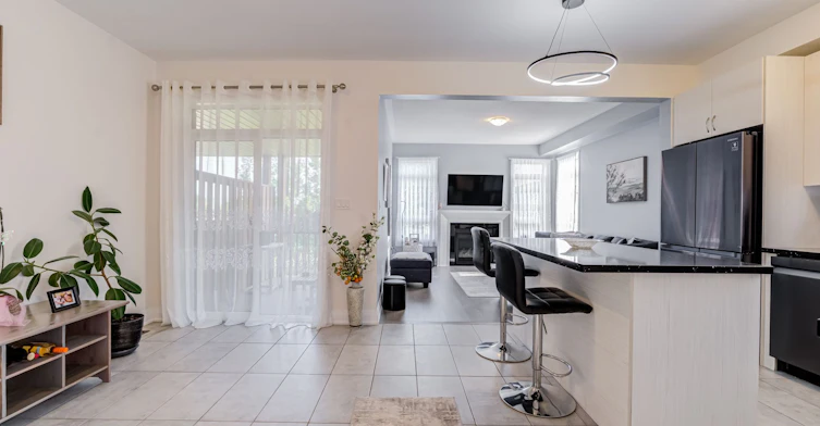 70 Westlake Crescent, Bradford West Gwillimbury, ON, L3Z 4K4 - 7