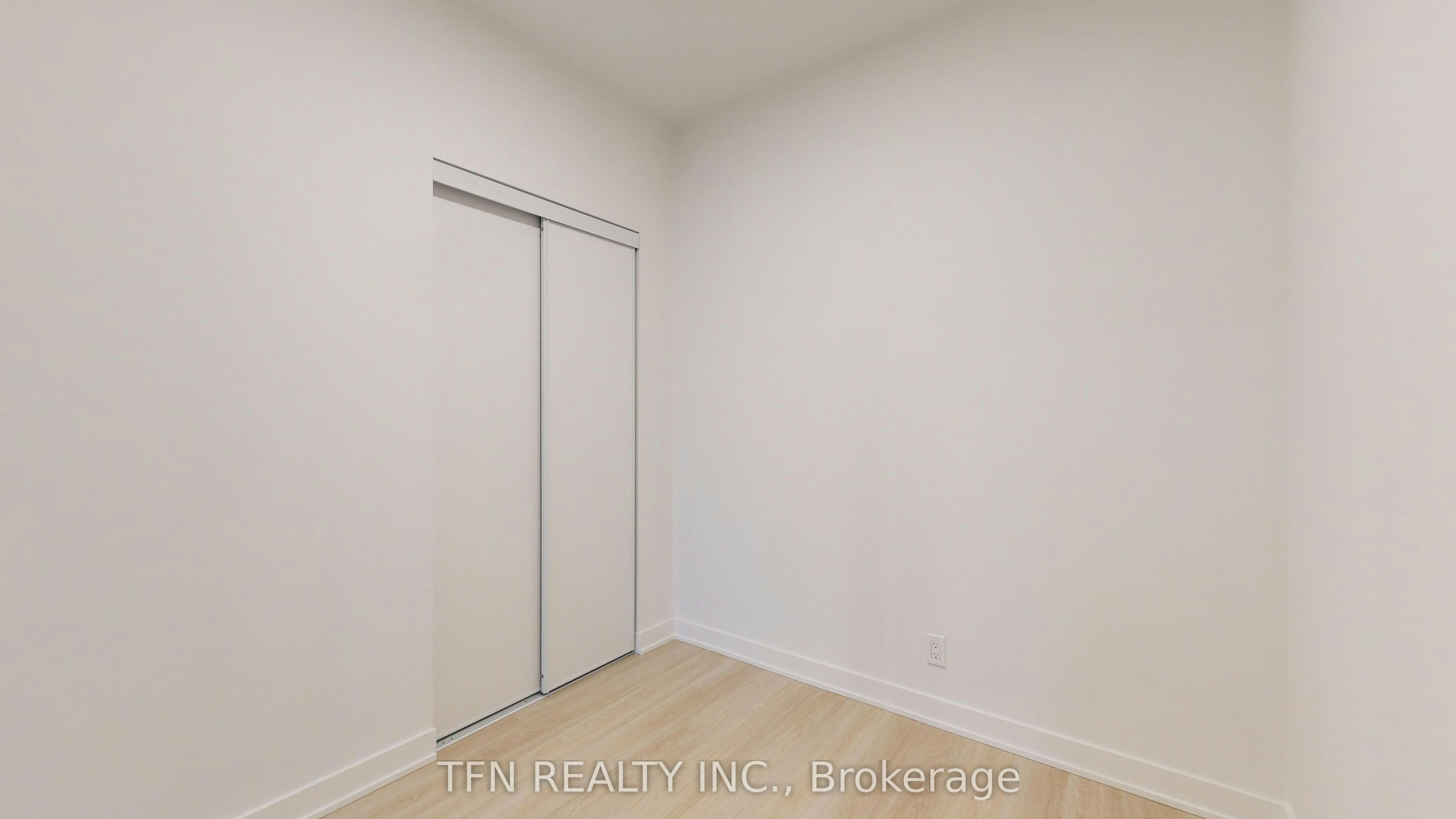 2104-30 Upper Mall Way, Vaughan, ON, L4J 0L7 - 9