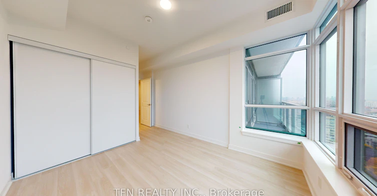 2104-30 Upper Mall Way, Vaughan, ON, L4J 0L7 - 15