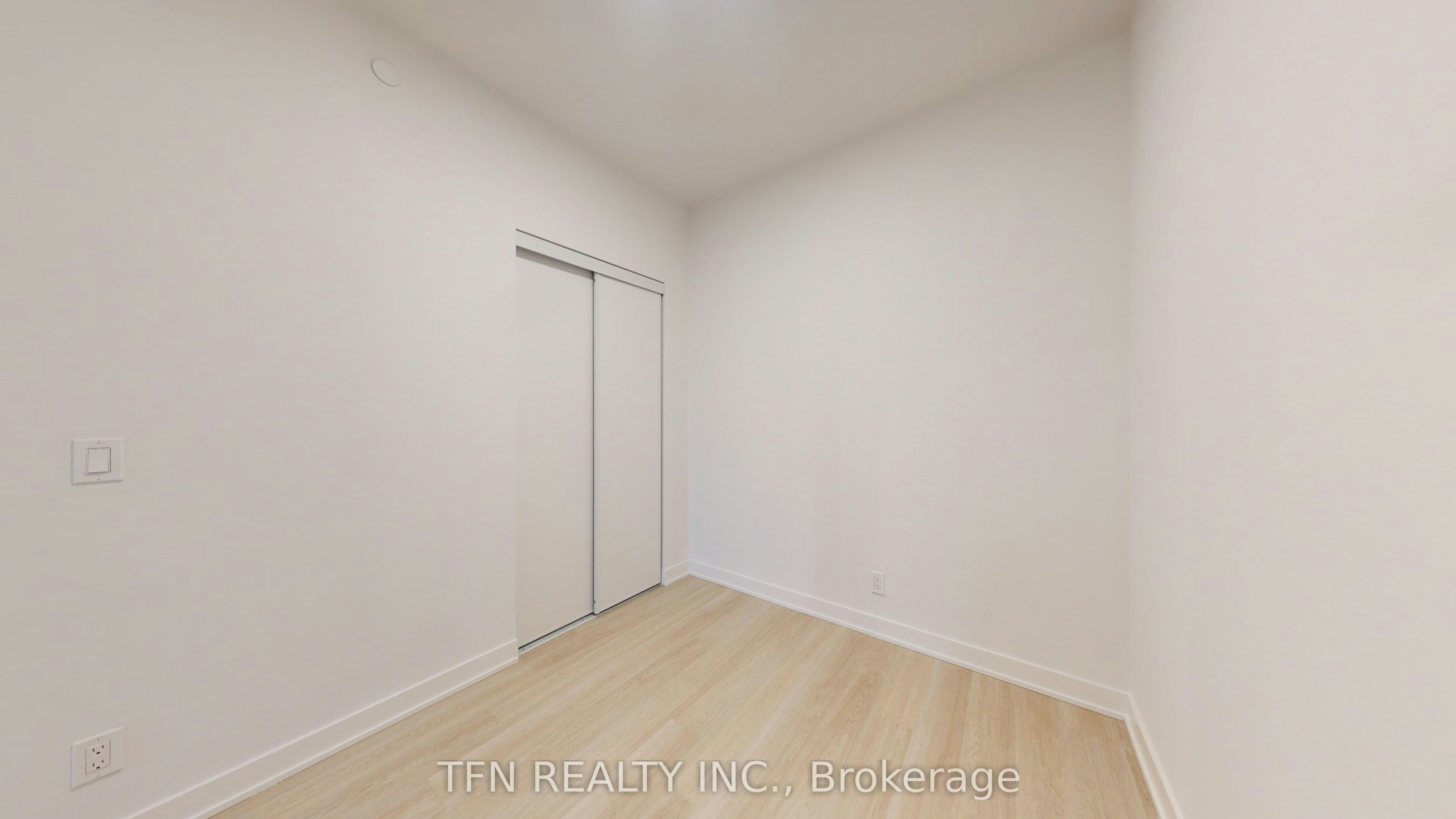 2104-30 Upper Mall Way, Vaughan, ON, L4J 0L7 - 10