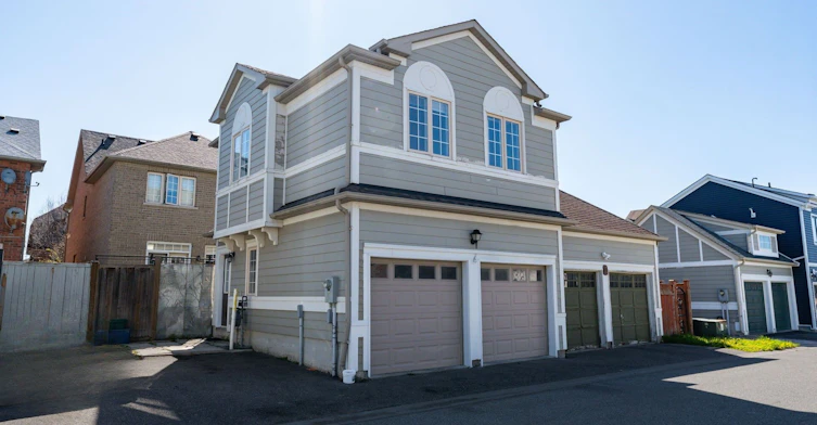 Coach/Lane House-6 Innisvale Drive, Markham, ON, L6B 1G3 - 12