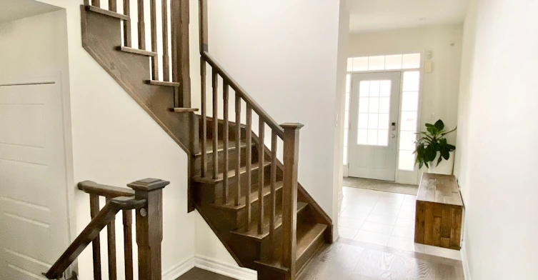 46 Major Crescent, Aurora, ON, L4G 0X5 - 3