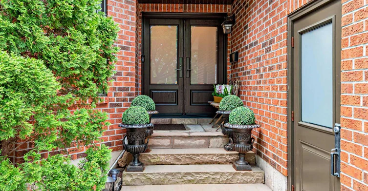 93 Downing Boulevard, Vaughan, ON, L4J 7N5 - 3